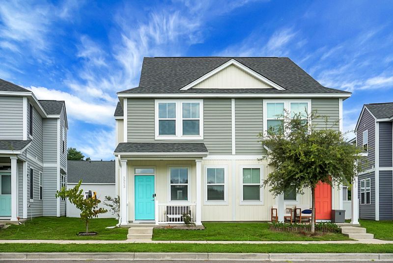 3953 Four Poles Park Dr, North Charleston, SC 29405