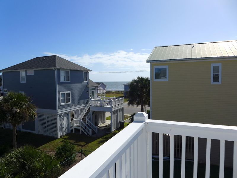 312 Sea View Ln, Edisto Island, SC 29438