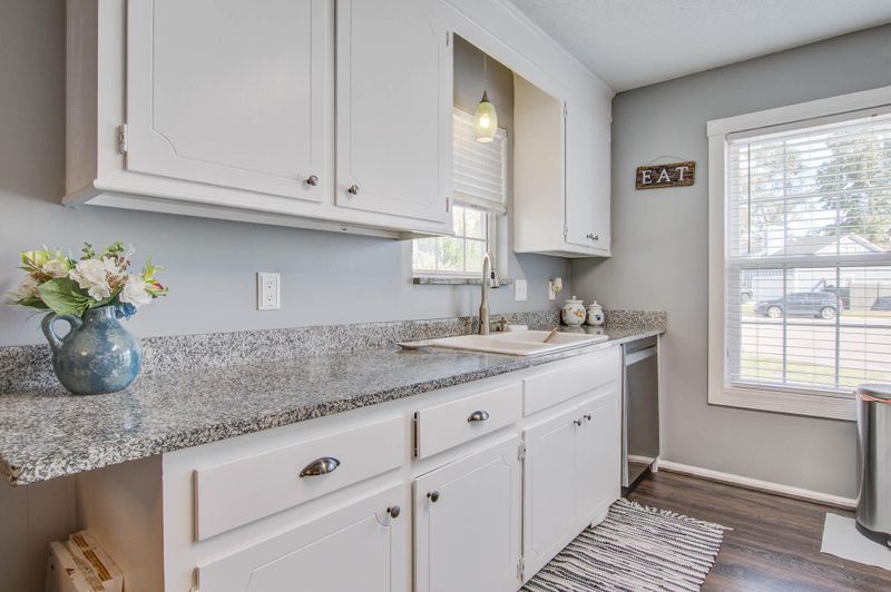 108 Dartmouth Ct, Goose Creek, SC 29445