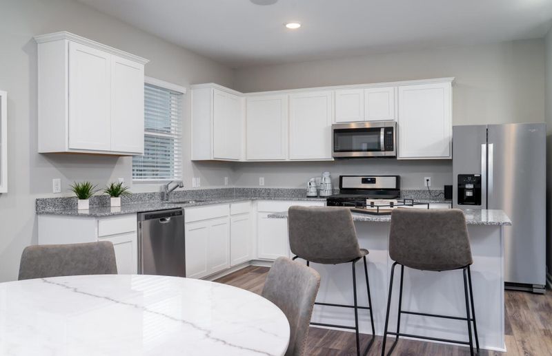 512 Donnas View Way, Summerville, SC 29486