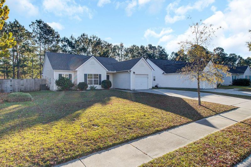 134 Dovetail Cir, Summerville, SC 29483