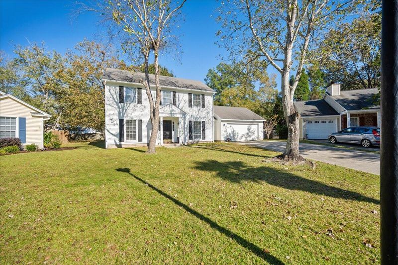 120 Saxton Ct, Goose Creek, SC 29445