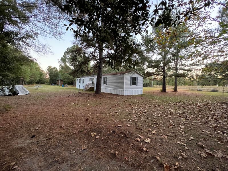 141 Marion Woods Trl, Bonneau, SC 29431