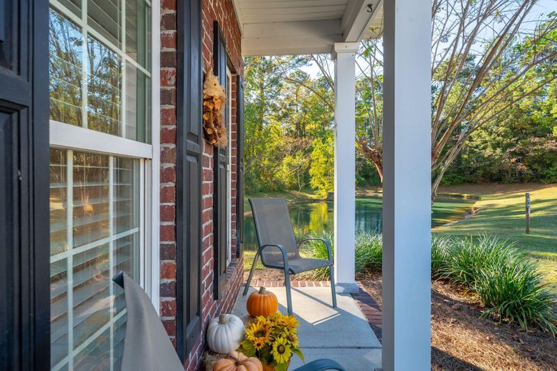 107 Napoli Ct, Ladson, SC 29456
