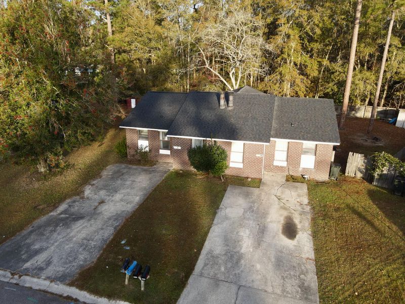 121 Woodduck Dr #A & B, Summerville, SC 29483