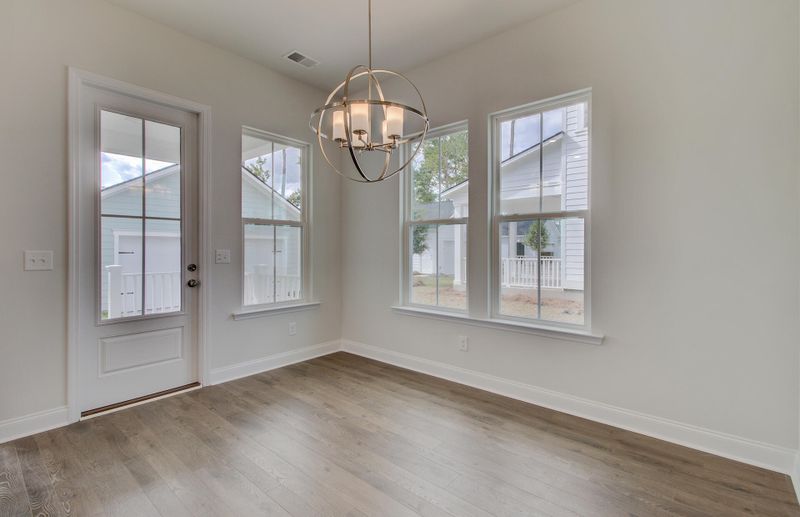 198 Ashworth Dr, Summerville, SC 29486