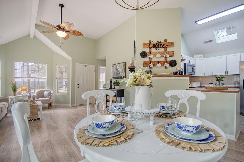 100 Fern Ct, Summerville, SC 29485