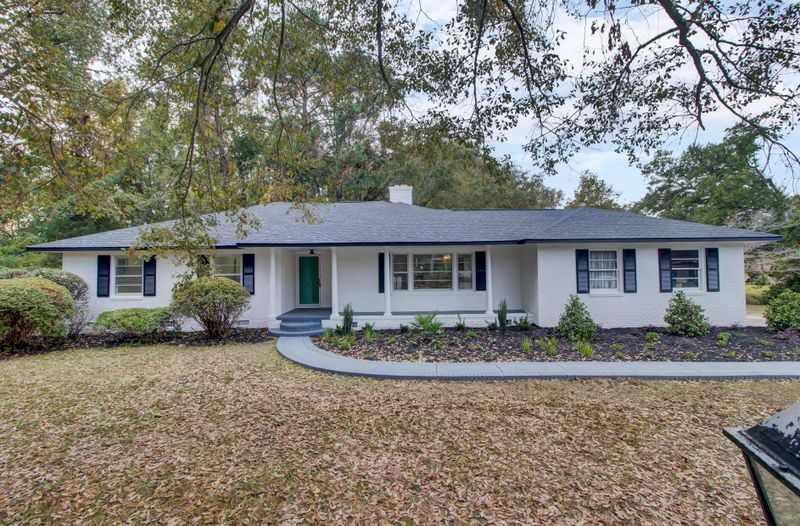 1207 Winchester Dr, Charleston, SC 29407