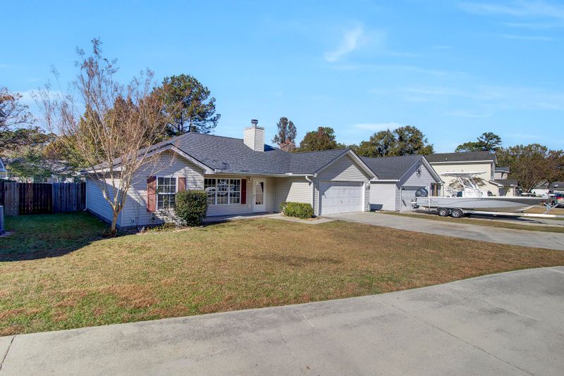 109 Eucalyptus Ct, Summerville, SC 29486