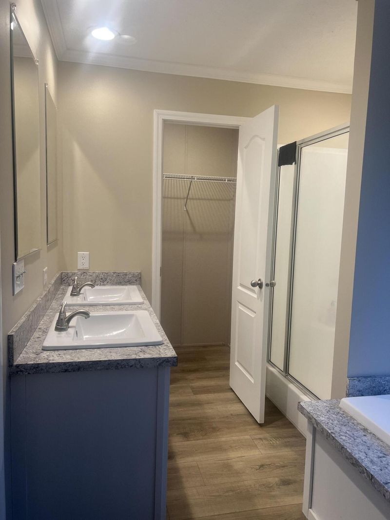 307 Frans Ln, Saint Stephen, SC 29479