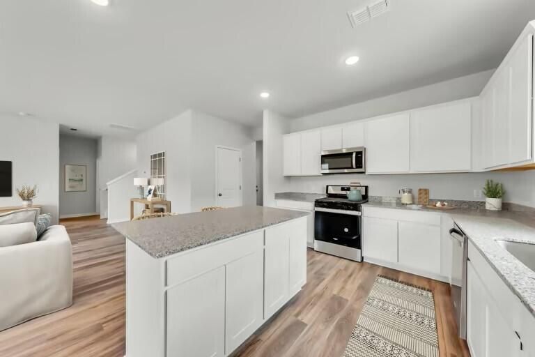 259 Shadybrook Dr, Summerville, SC 29486