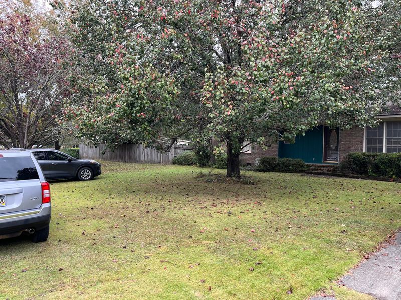 112 Lucille Ct, Ladson, SC 29456