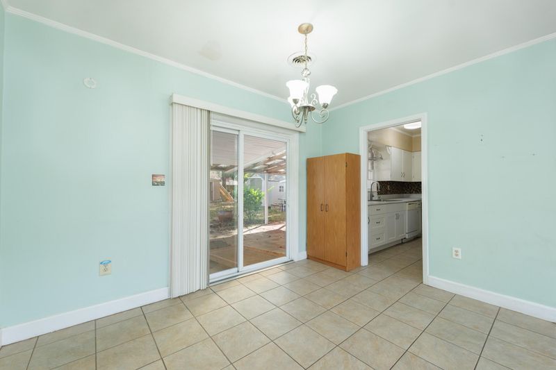 4 Westover Dr, Charleston, SC 29407