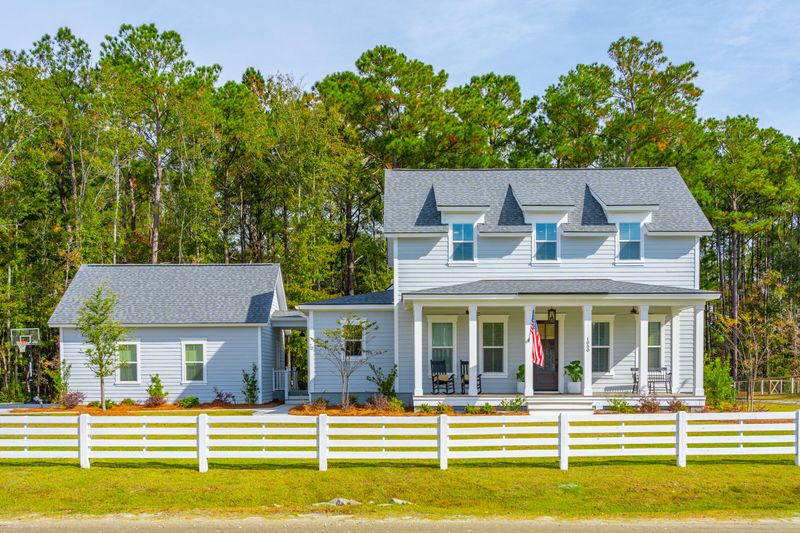 1050 Reserve Ln, Awendaw, SC 29429