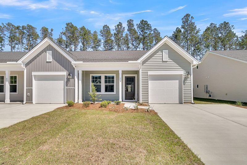 819 Descartes St, Summerville, SC 29486