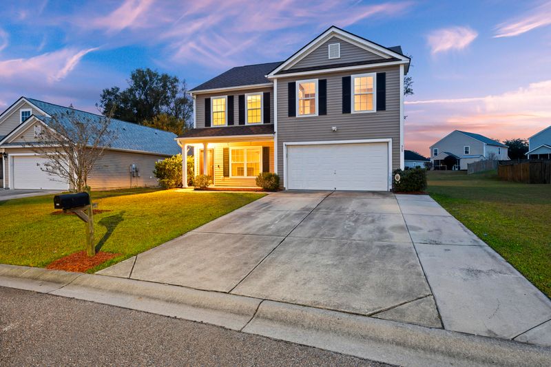 505 Evening Shade Dr, Moncks Corner, SC 29461