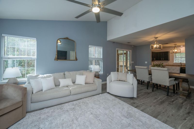 1196 Island Club Dr, Charleston, SC 29492