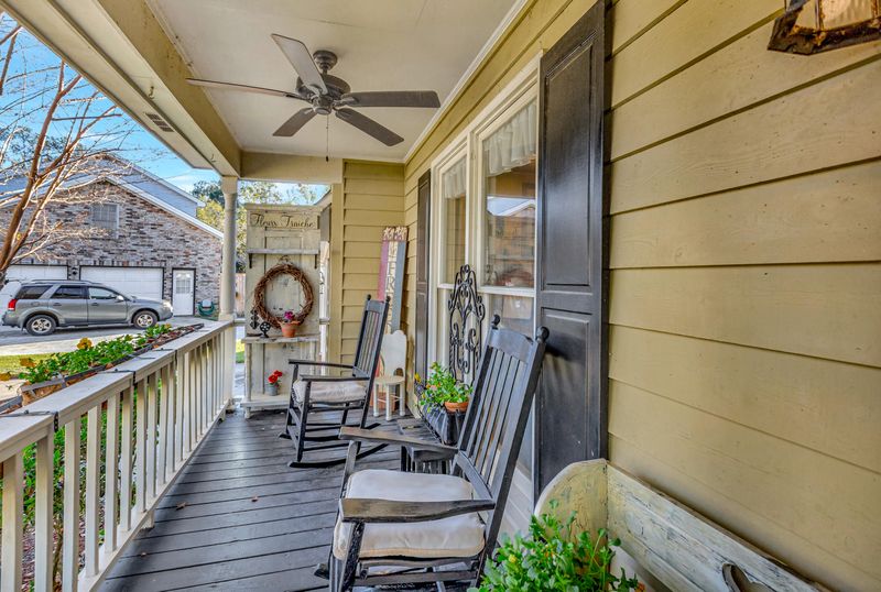 305 Eastover Cir, Summerville, SC 29483