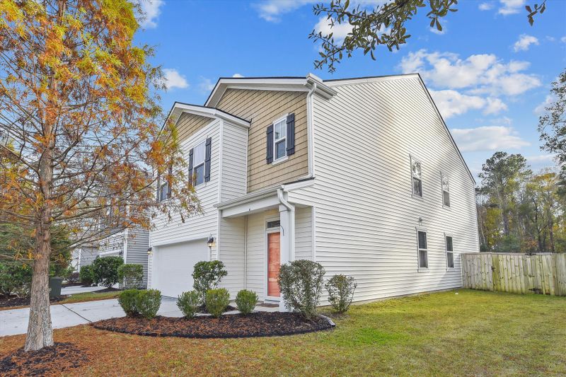 9795 Seed St, Ladson, SC 29456