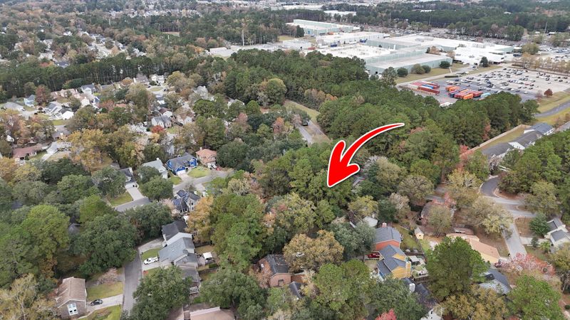 110 Broadmarsh Ct, North Charleston, SC 29418