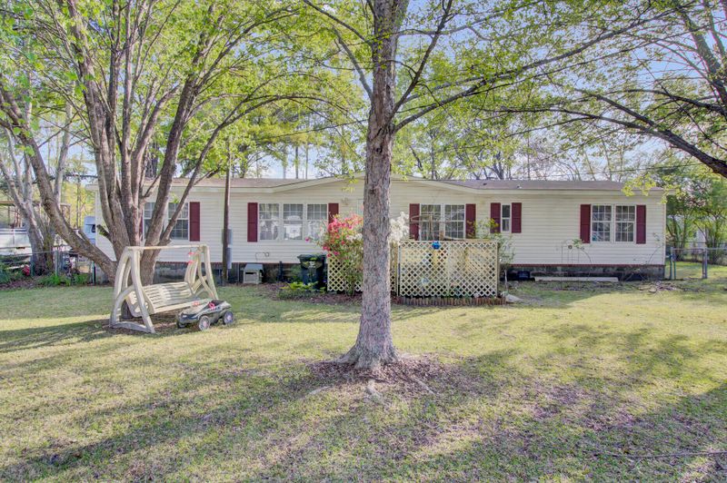 112 Meese Rd, Ladson, SC 29456