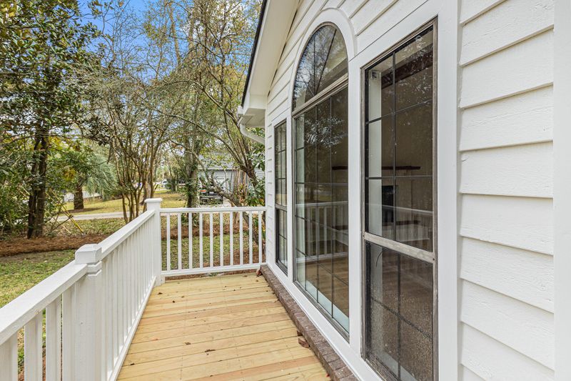 1569 Kentwood Cir, Charleston, SC 29412