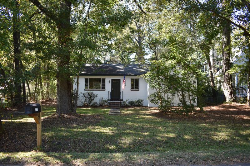 311 Howle Ave, Charleston, SC 29412