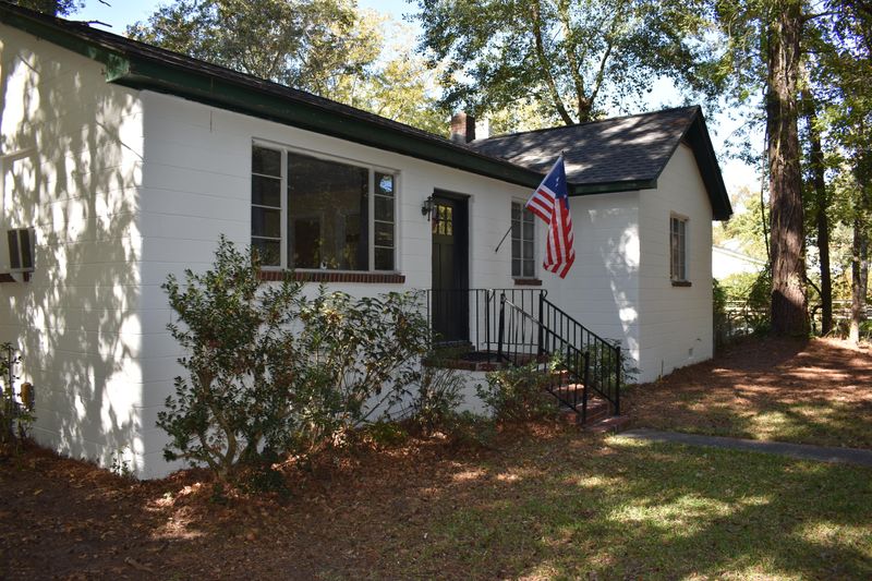 311 Howle Ave, Charleston, SC 29412