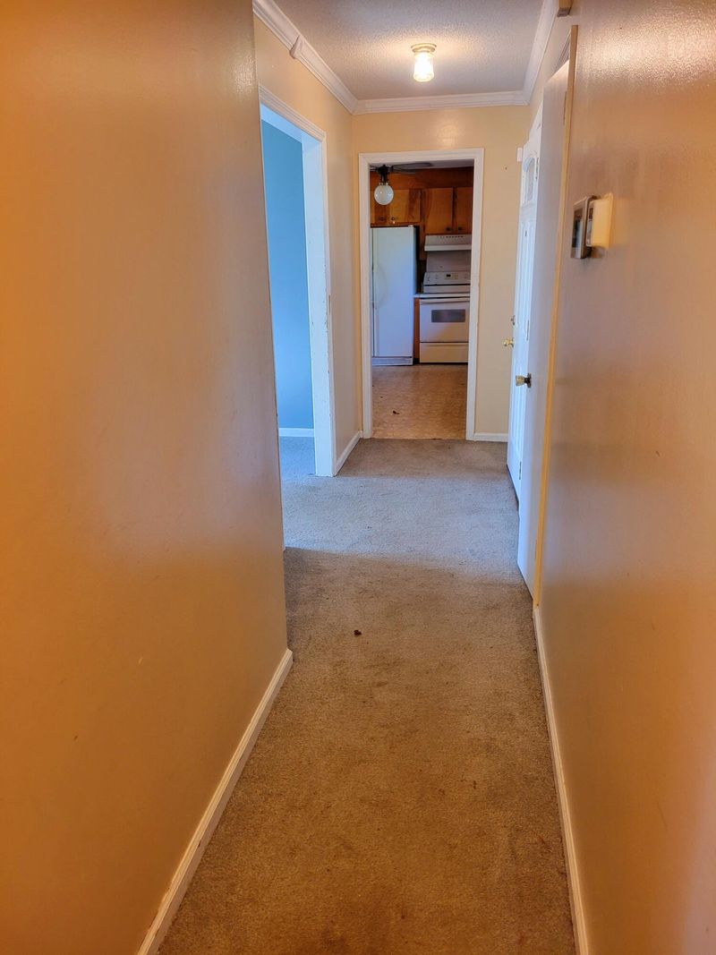 7645 Mendalwood Dr, North Charleston, SC 29418