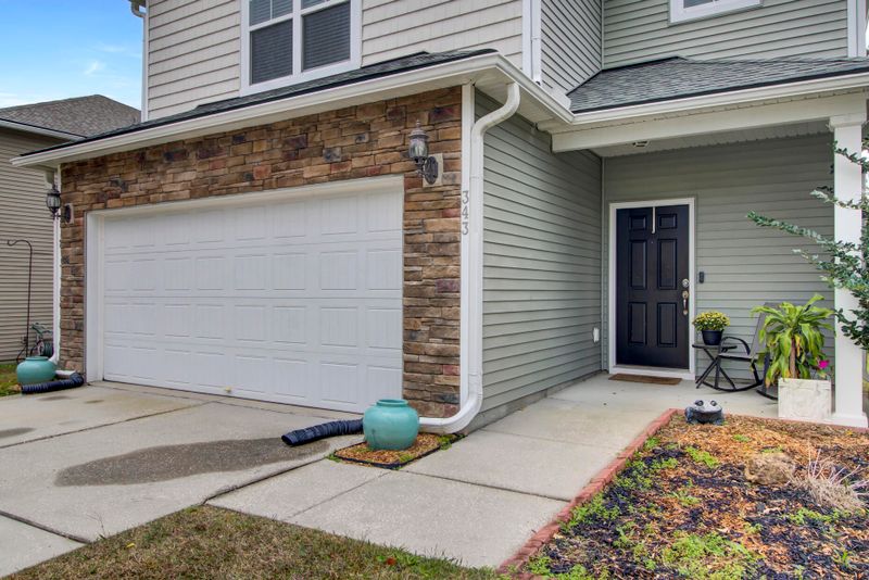 343 Clayburne Dr, Goose Creek, SC 29445