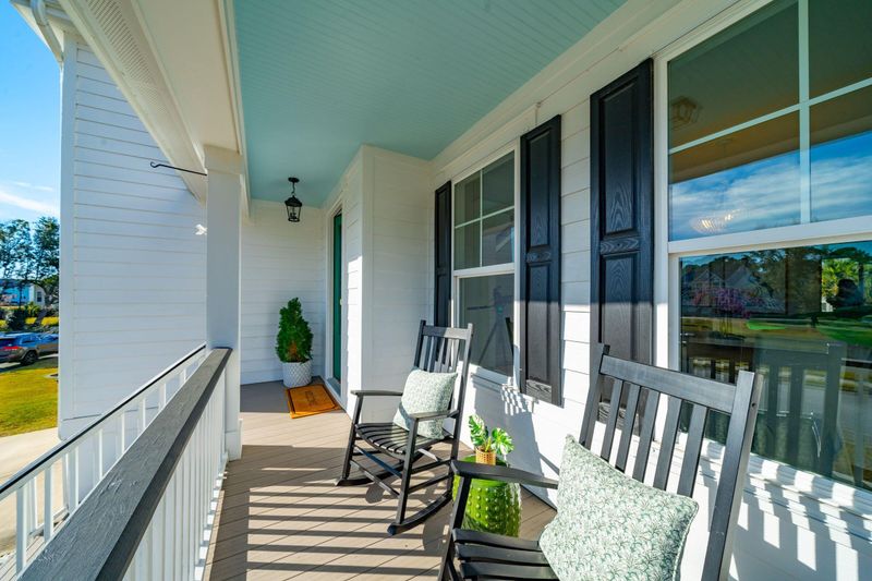 2228 Midden Dr, Mount Pleasant, SC 29466