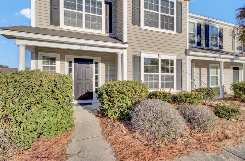 2513 Stadium Dr, North Charleston, SC 29406