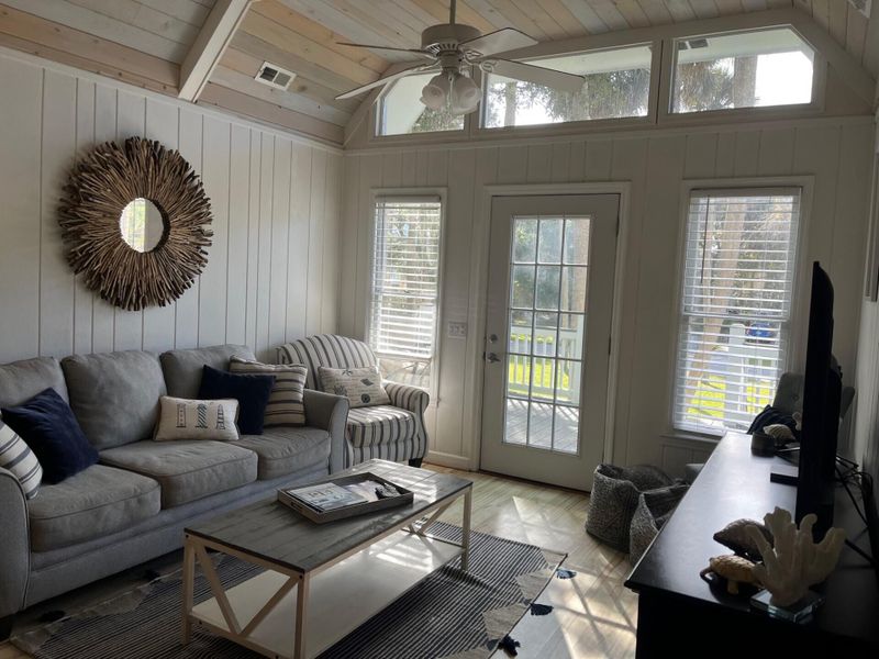 1021 Byrd St, Edisto Island, SC 29438