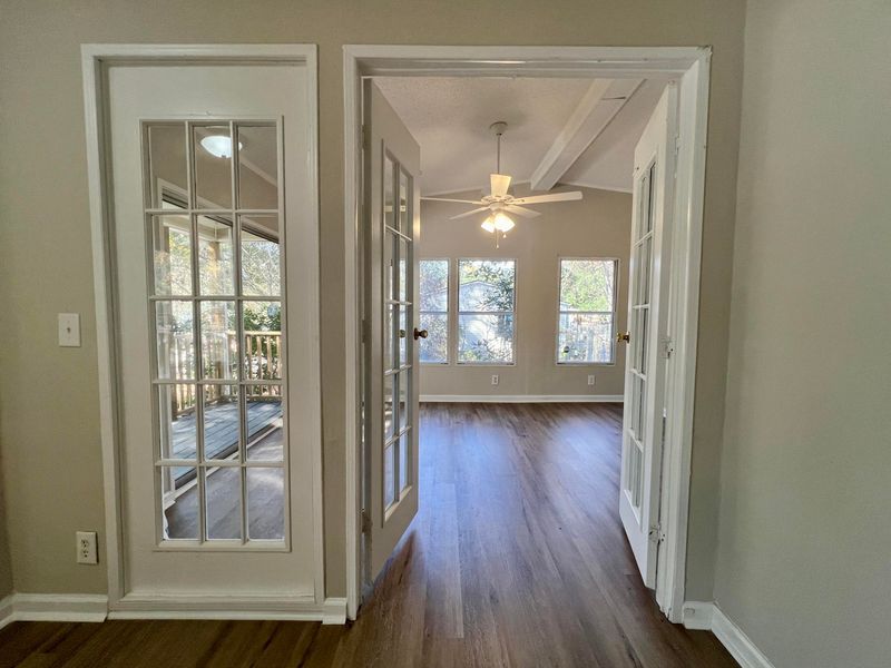 591 Mccrystal Cir, Moncks Corner, SC 29461