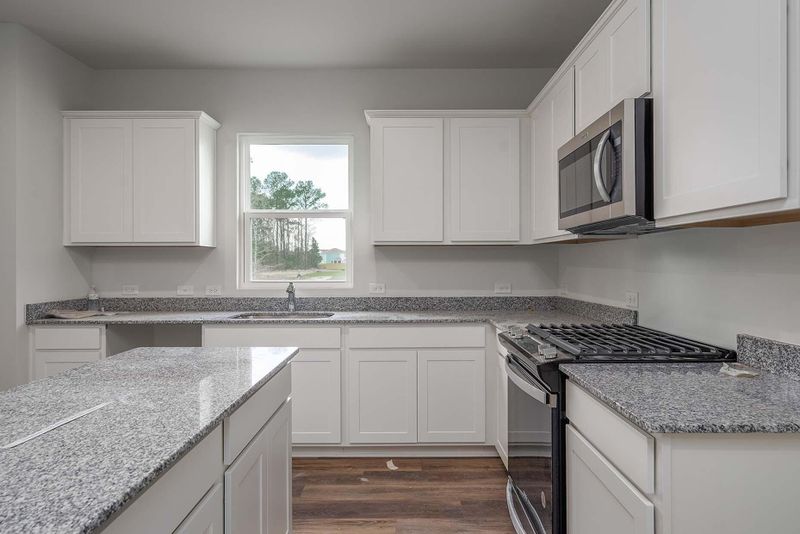 267 Shadybrook Dr, Summerville, SC 29486