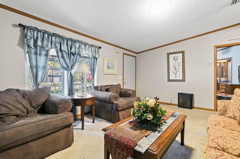 3292 Walter Dr, Johns Island, SC 29455