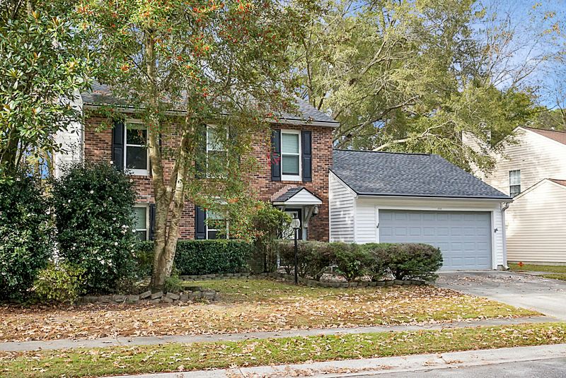 108 Challis Ct, Goose Creek, SC 29445