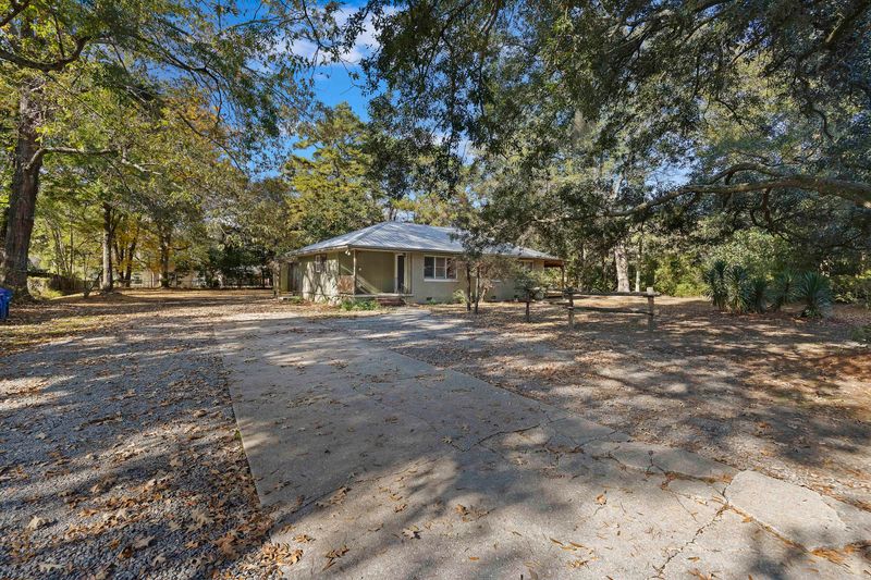 1950 Old Parsonage Rd, Charleston, SC 29414