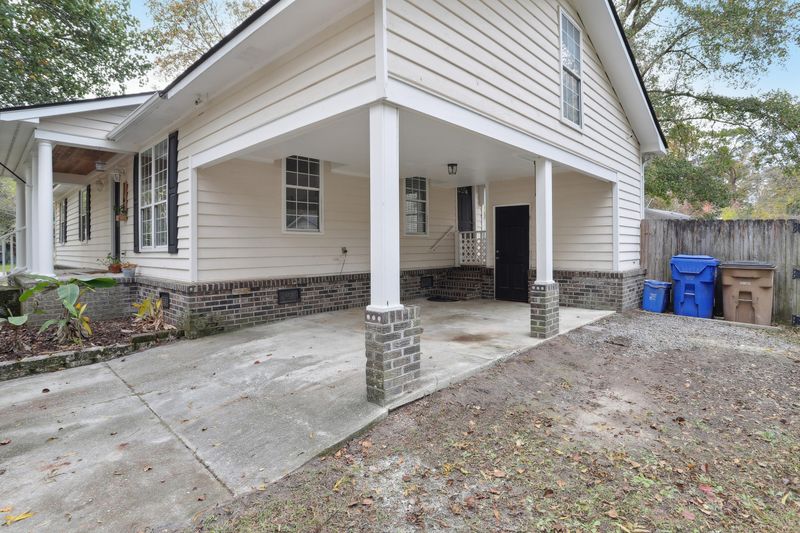 1766 Mohawk Ave, Charleston, SC 29412