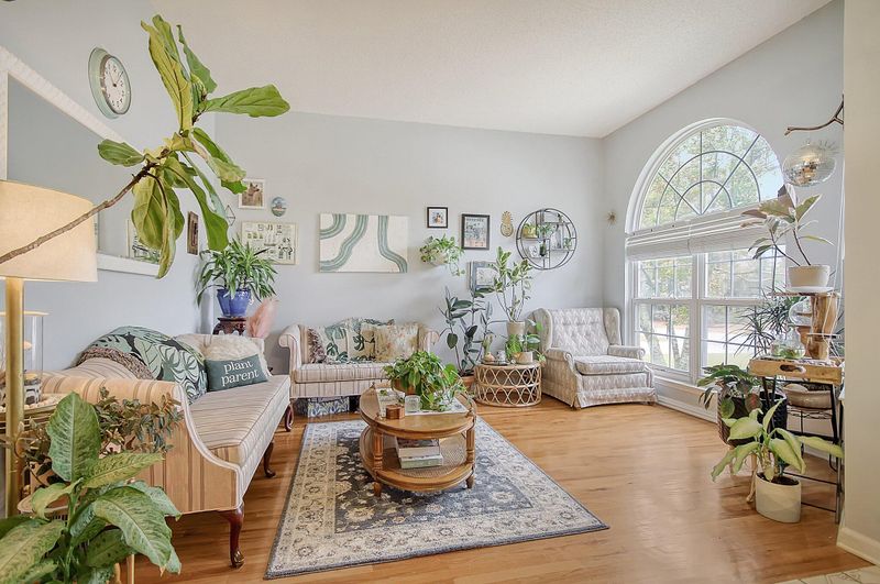 5513 Lachapelle Bend, North Charleston, SC 29418