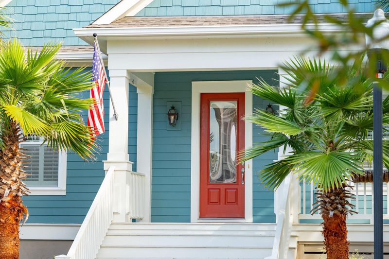 2514 Daniel Island Dr, Charleston, SC 29492