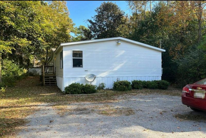 10438 Dorchester Rd, Summerville, SC 29485