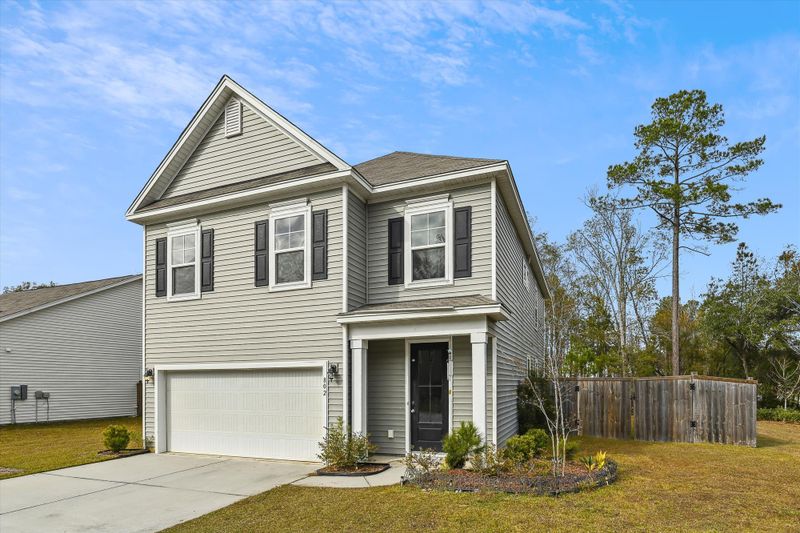802 Neosho Ct, Moncks Corner, SC 29461