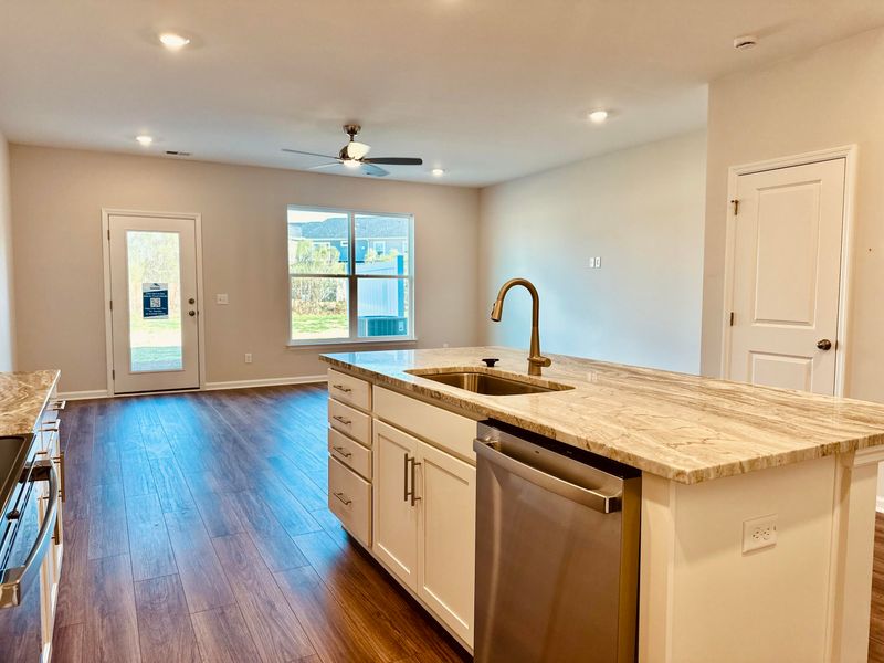 441 Duskywing Dr, Goose Creek, SC 29445