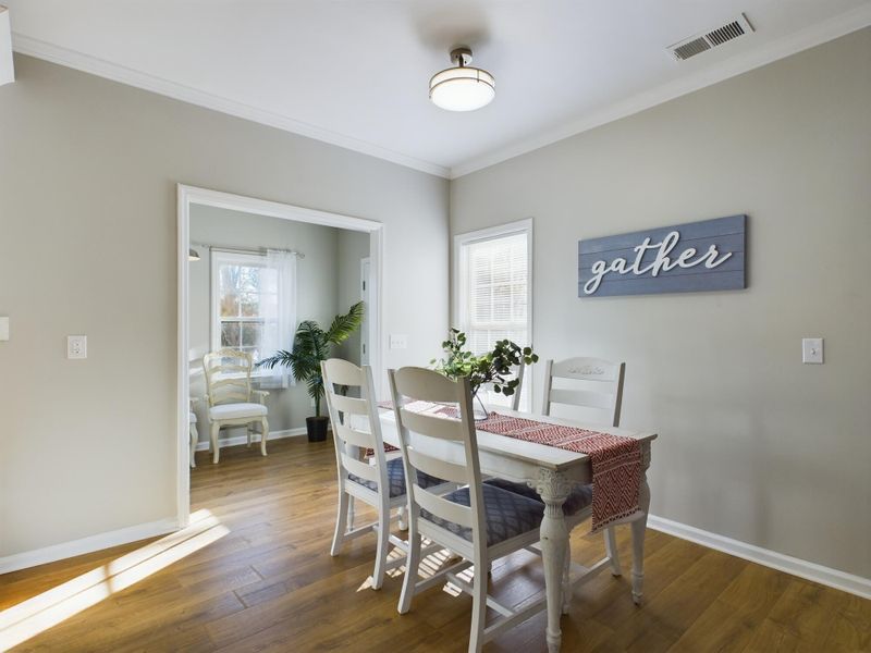 8528 Brookforest Dr, North Charleston, SC 29406