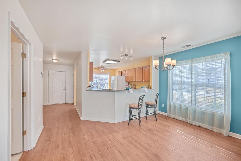 228 Hardee Ave, Summerville, SC 29485