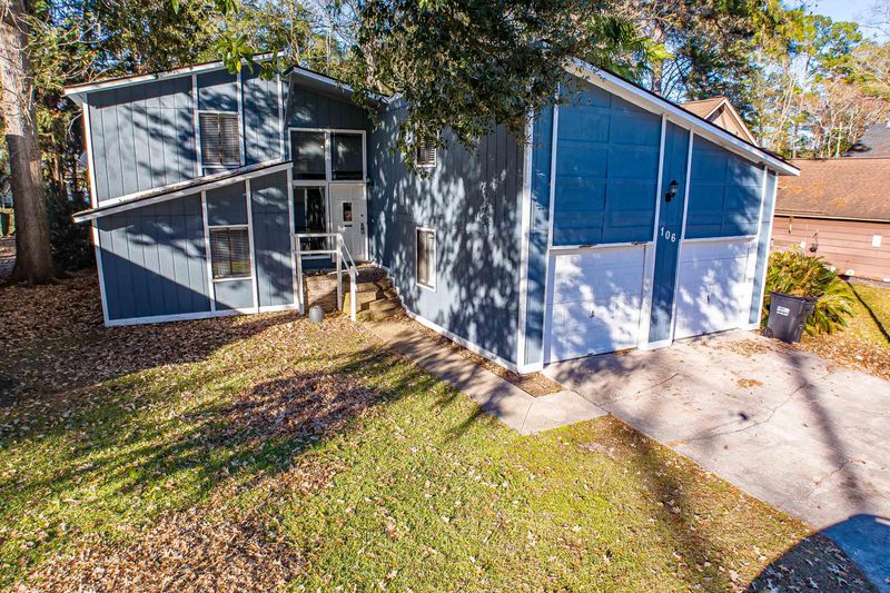 106 Lancer Dr, Summerville, SC 29485