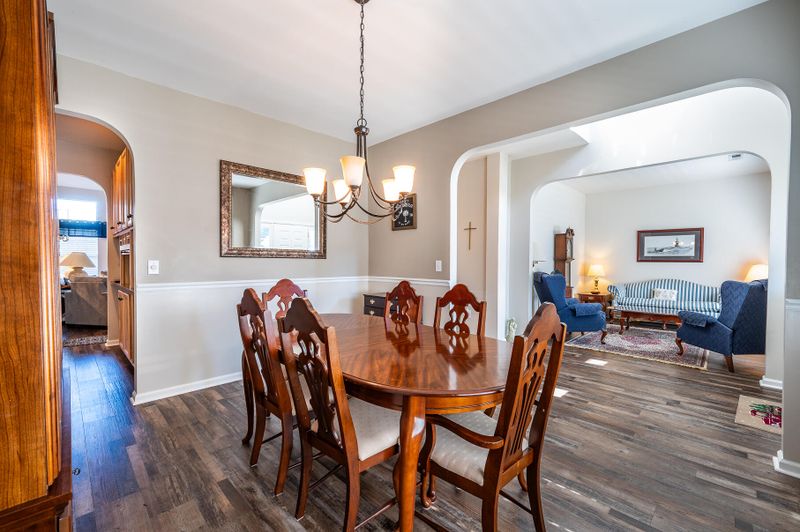 2387 Parsonage Woods Ln, Mount Pleasant, SC 29466