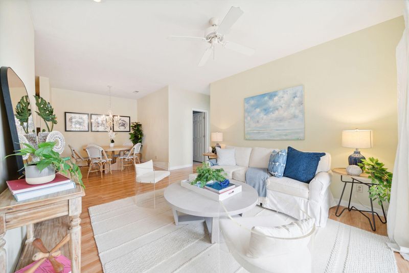 1600 Long Grove Dr #317, Mount Pleasant, SC 29464