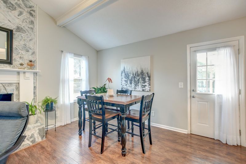 205 Miami St, Ladson, SC 29456
